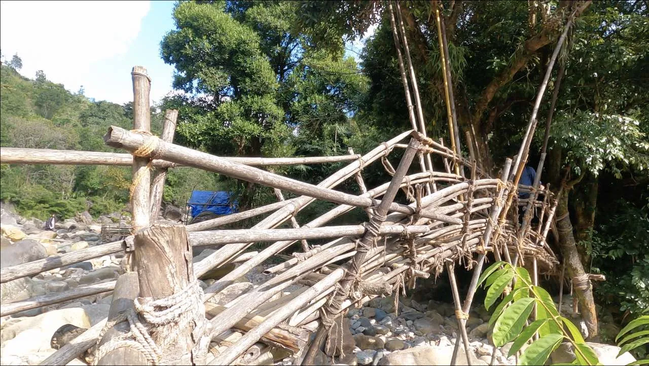 Bamboo bridge across Wahrew river