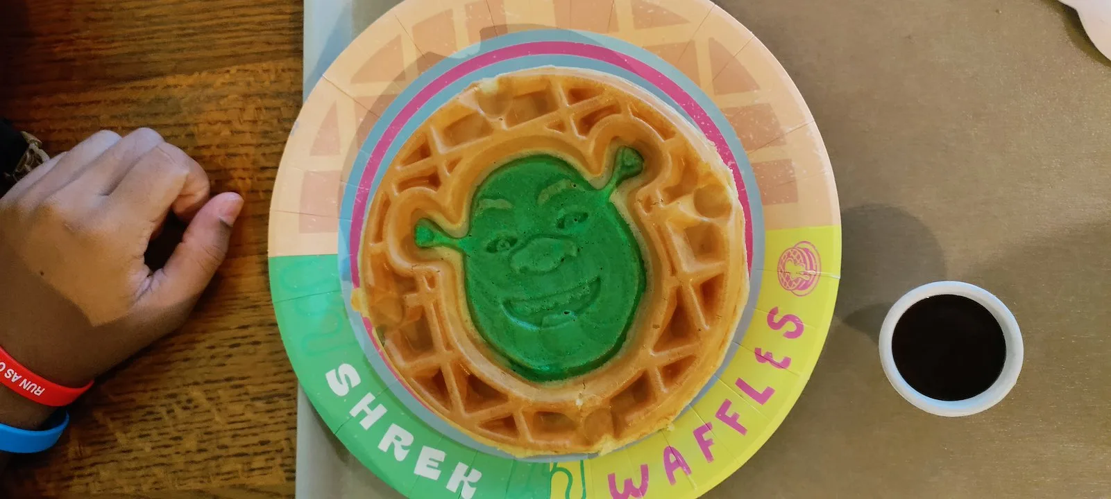 shrek waffle universal studios singapore 8